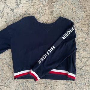 Tommy Hilfiger Crewneck || size M
